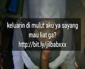 Jilbab blowjob from asin open mouth
