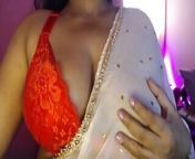 Hot Desi Boobs Press Sari and Bra. from sari and bra sex videoalogo xxx
