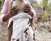 Desi indian girl in field sex enjoy from lure field sex com