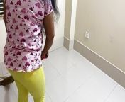 I see my maid cleaning the house alone I hugged her and started fucking her ass from my sister is cleaning her house with her uncle japan life vlog vida japonesa