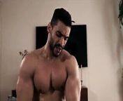 Gay Sex : Arad WinWin had Bareback Sex with Alexander Volkov from www videoxxxan bodybuilder gay sex