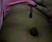 chubby girl navel poking with pen and moaning from navel in ball poking