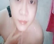 I am shower Ibathroom from sexyi ndian couple on cam
