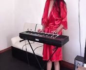 Sexy Girl Plays The Piano Erotica from sex wafaa el kilani play bo