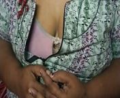 Chennai aunty nurse showing boobs from channai aunty niebour hard