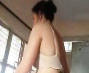 Desi bhabhi wearing dress after nude bathing from indian wife bathing and wearing cloths
