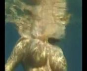 Aneta Buena and Kora under water from jaur kora xxxxx video inden