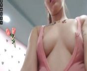 sexy small tits cam girl from tits cam
