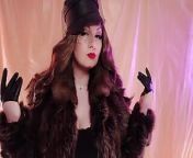 ASMR Mistress: fur coat fetish, clowly erotic movements and leather gloves close ups (Arya Grander) from fur coat asmr