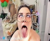 Curvy girl sucks deepthroat a dildo with drool and does ahegao from anna with drool