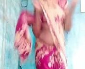 Aunty hot dance navel from aunty sexy hot dance