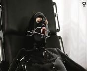 Tease and denial on gynchair in the Clinic with fucking machine from spekula rubber clinic