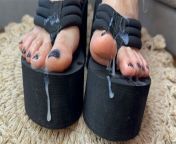 Platform sandals footjob and covered with a huge load of cum from platform heel