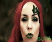 POISON IVY AND THE INVISIBLE MAN - PREVIEW - ImMeganLive from luminita hera