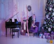 Lara Frost is a depraved and flexible naked Russian ballerina! Naked Russian ballet Christmas tale! from penari balet bugil