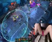 [GER] Gamer Girl playing LoL with a vibrator between her legs from lol游戏平台qs2100 cclol游戏平台 syu