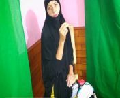 Shameless Afghan Muslim wife Smoking from muslim girl homemade nude self free video for boyfriend