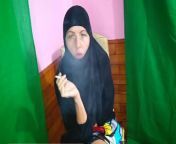 Shameless Afghan Muslim wife Smoking from intab