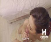 Trailer-Gorgeous Pedestrian Hookup-Li Rong Rong-MDAG-0006-High Quality Chinese Film from chinese morgue nude