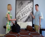 Stepmom and Stepson Shares Bed on Vegas Vacation from xxx3se